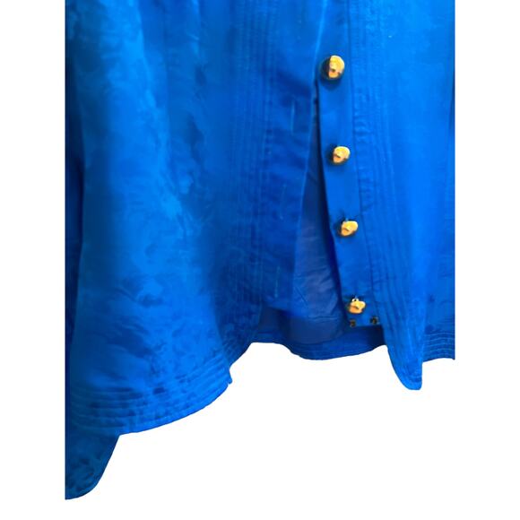 Vintage Silk Maggy London Royal Blue Floral Textured Gold Button Top, 6 - Picture 4 of 11